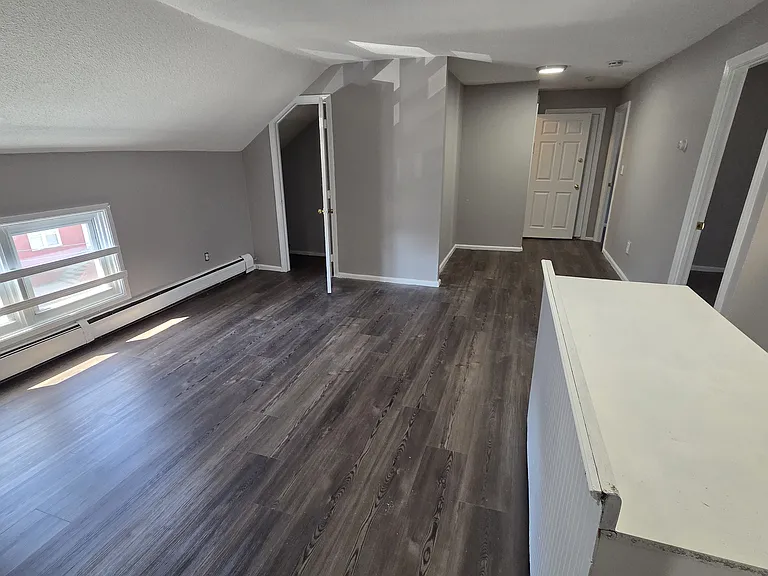 14 Carver St #E — Photo 5
