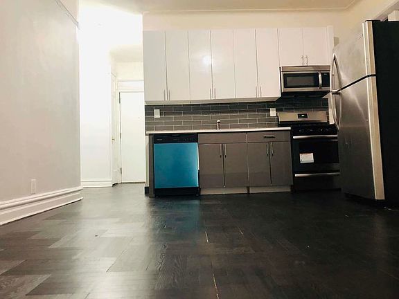 2nd image of 2157 Ocean Ave #2N