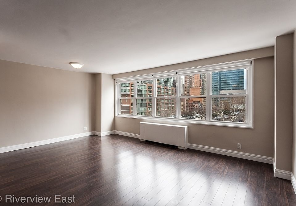 1st image of 251 E 32nd St #4E