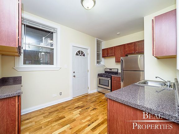 5th image of 4423 N Wolcott Ave #B3