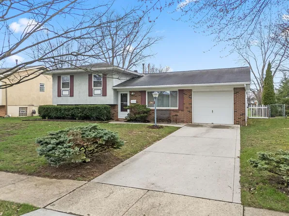 439 Canterwood Ct, Columbus, OH 43230