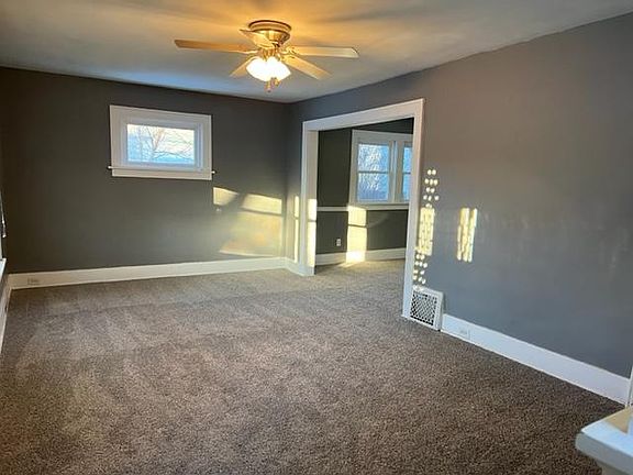 4th image of 1018 S 21st St