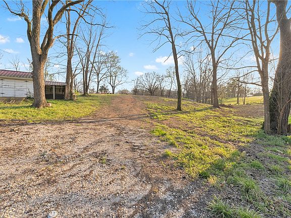 2nd image of 3640 N 48th St