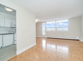 1500 Bathurst St #1008, Toronto, ON M5P 3L3