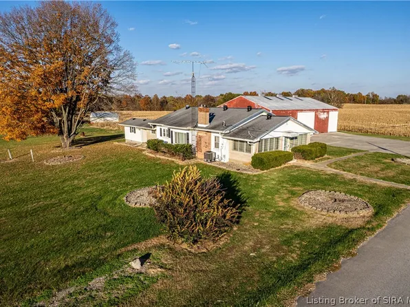 8261 W Cox Ferry Road, Campbellsburg, IN 47108