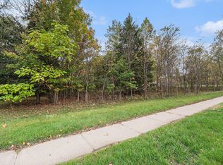 3412 52nd St SE, Kentwood, MI