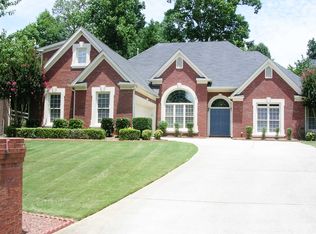 3853 Cherry Ridge Blvd, Decatur, GA 30034