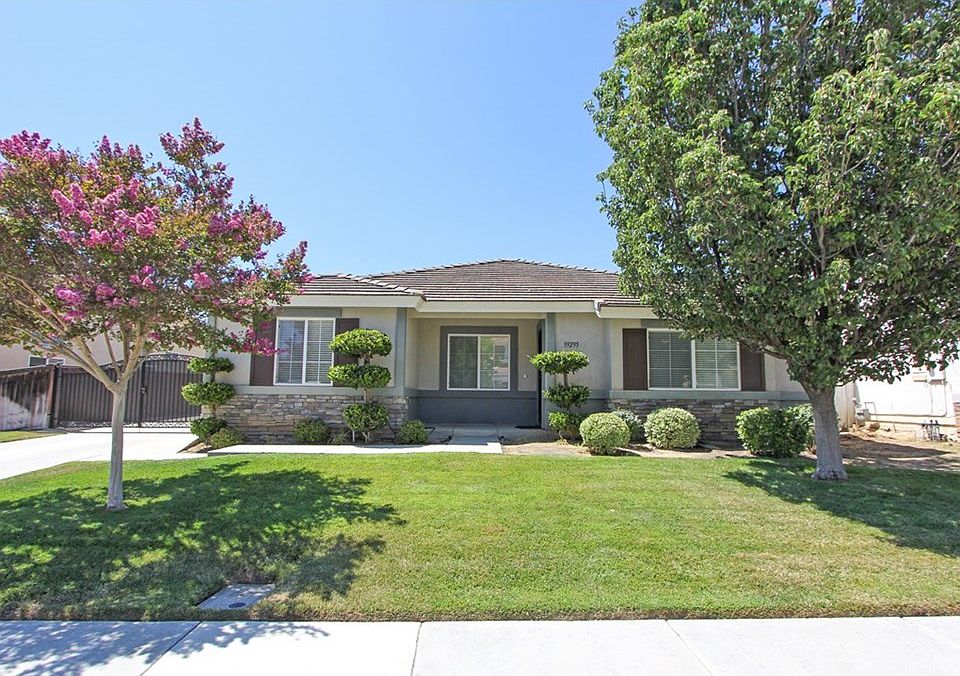 1st image of 39295 Via Curvado Cir