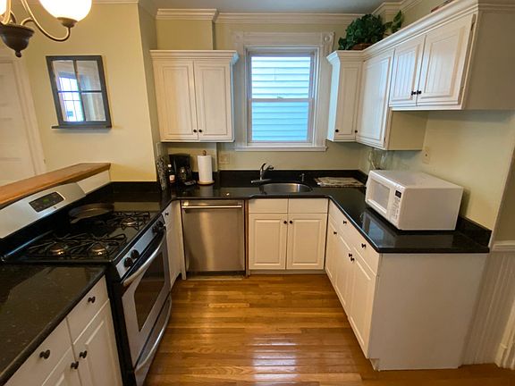 Kitchen with full amenities