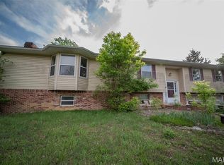 7754 Liberty School Rd, Leslie, MO 63056