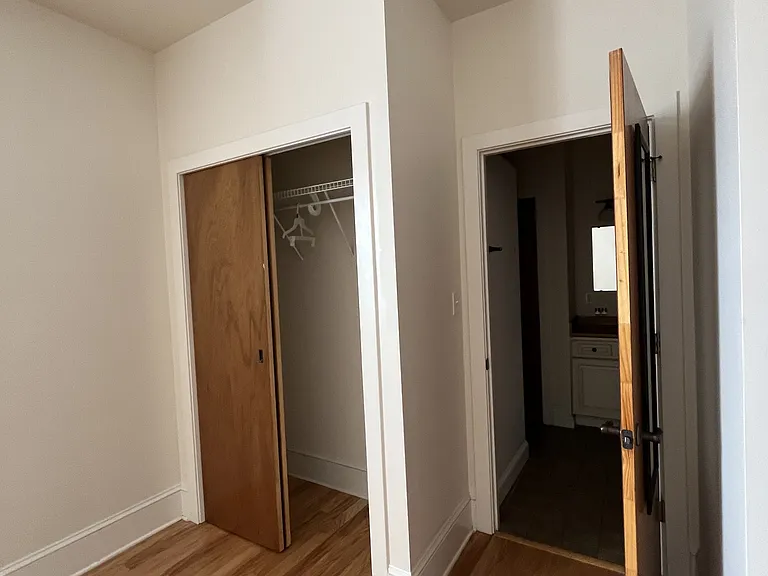 125 S Central St #201 — Photo 4