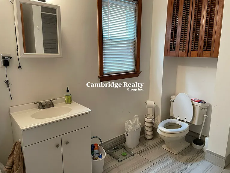 33 Jefferson St #1T — Photo 7