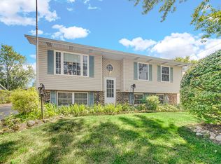 510 W Church St, Hebron, IN 46341