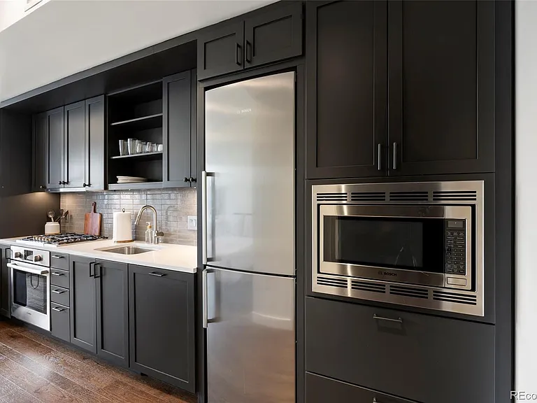 1750 Wewatta St #1305 — Photo 9
