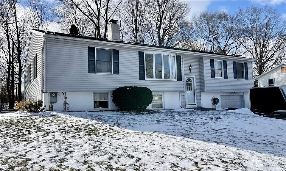 1st image of 425 Birchwood Blvd