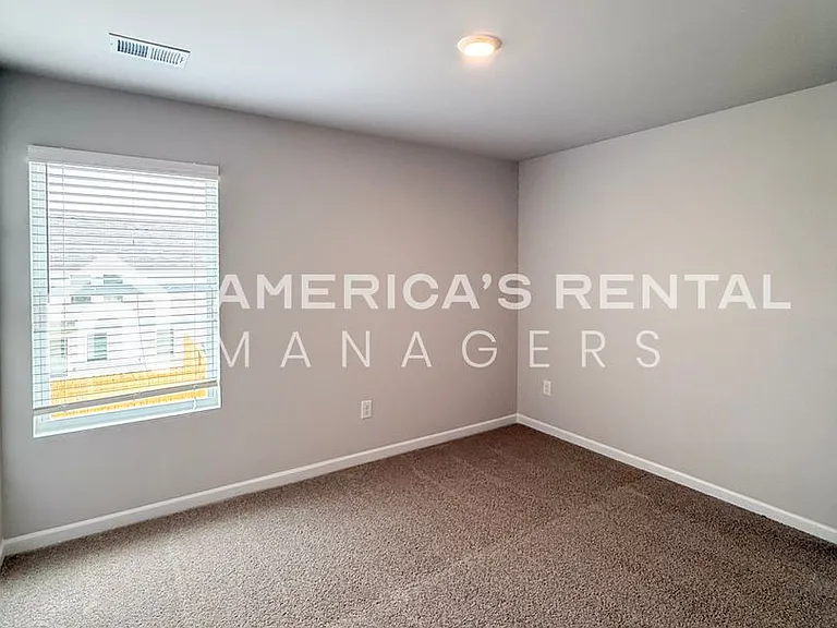 106 River Grass Dr — Photo 19