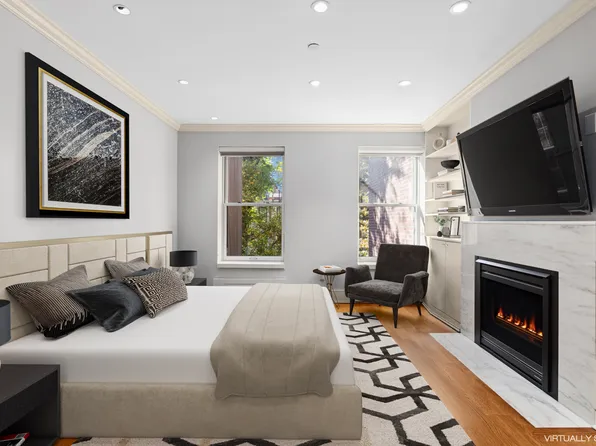 320 East 55th Street image 13 of 18