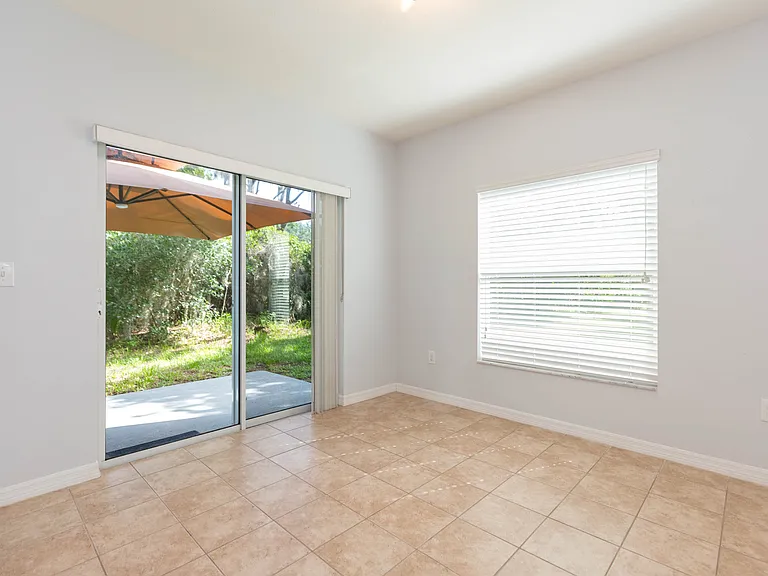 15948 Fishhawk View Dr — Photo 16
