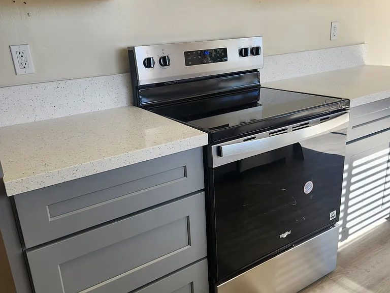 Updated Kitchen -new appliances, cabinets and shelves
