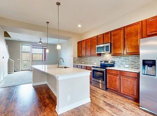 6992 W Alaska Dr, Lakewood, CO 80226
