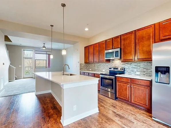 6992 W Alaska Dr, Lakewood, CO 80226