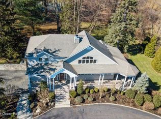 44 Centerville Rd, Holmdel, NJ 07733