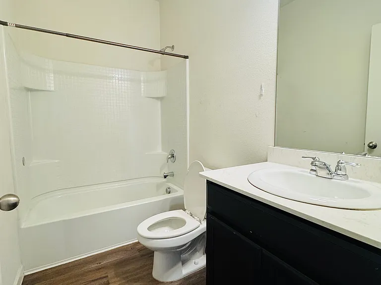 6432 Bishop Dr — Photo 8
