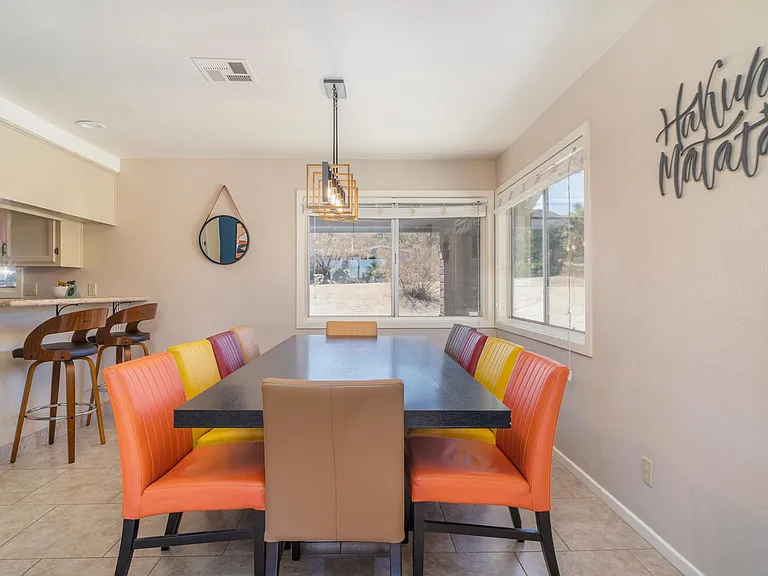 56760 Ivanhoe Dr — Photo 10