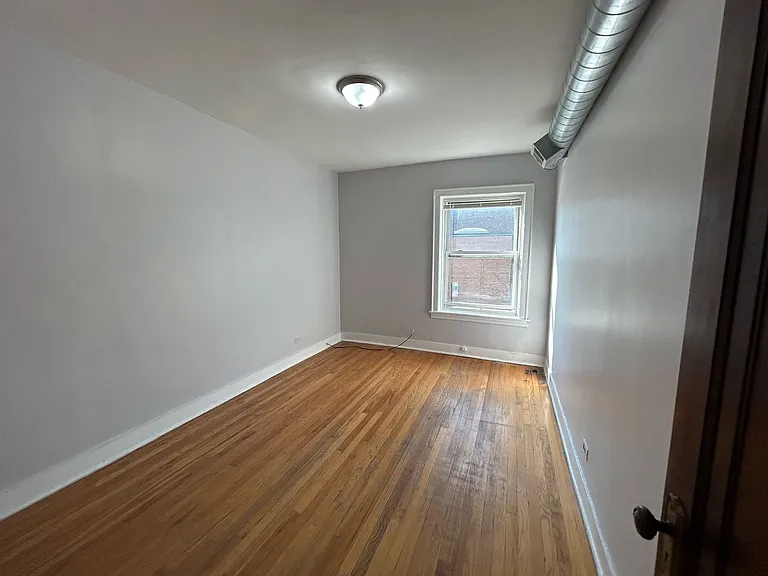 4334 W Lawrence Ave — Photo 7