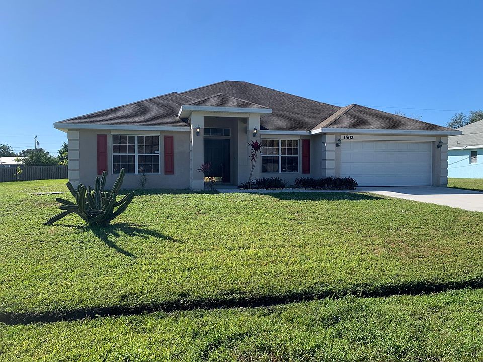 1st image of 1502 SW Medley Ln