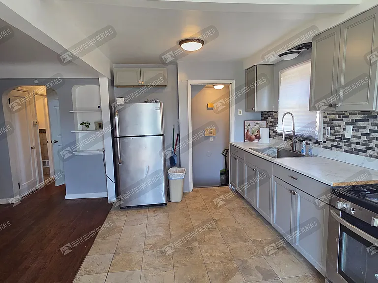 16251 Edmore Dr — Photo 20