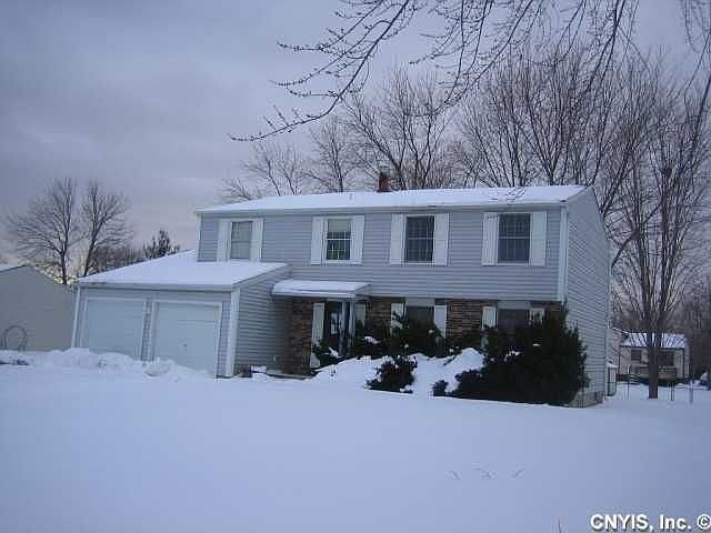 2nd image of 8453 Bayridge Rd