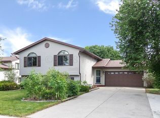 2614 33rd Ave S, Fargo, ND 58104