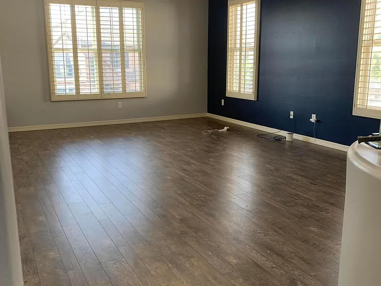 2219 E Wisteria Dr — Photo 29