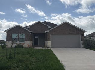 1449 Parkwood, Seguin, TX 78155