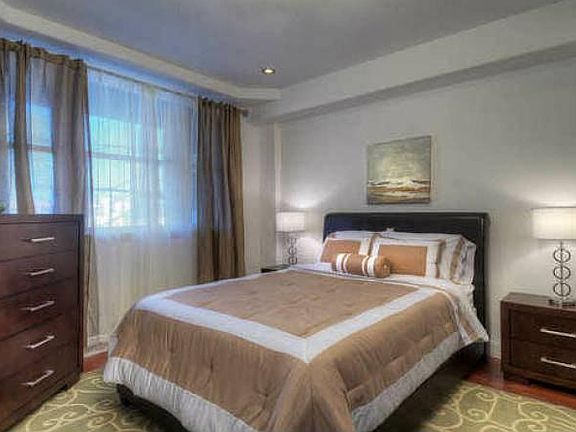 Master Bedroom (model)