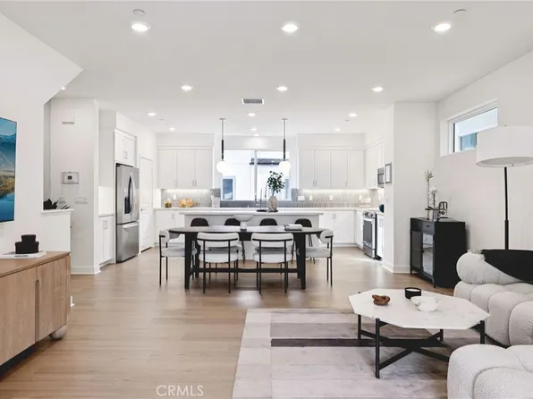 1699 Coral Sea Ln, San Pedro, CA 90731