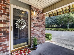 809 Andrea Ln, Hanahan, SC 29410
