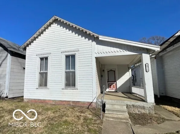 1327 Sycamore St, Columbus, IN 47201