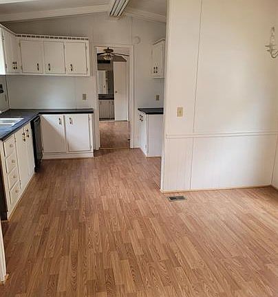 4th image of 329 Fortson Rd #2