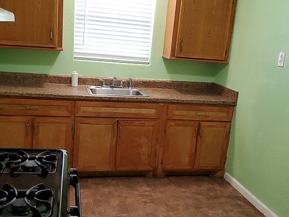 5th image of 2023 Grover Ave
