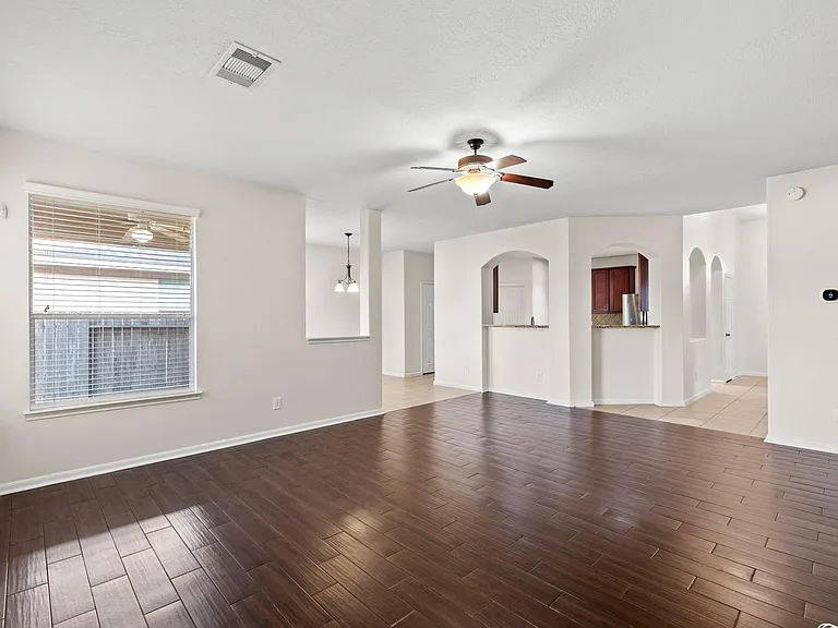 16710 Jelly Park Stone Dr — Photo 5