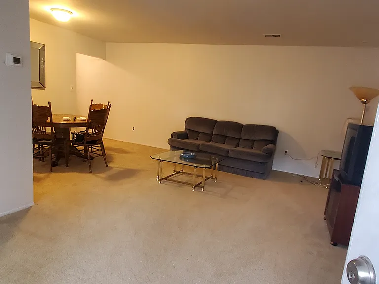 101 Laramie Ct #11 — Photo 10