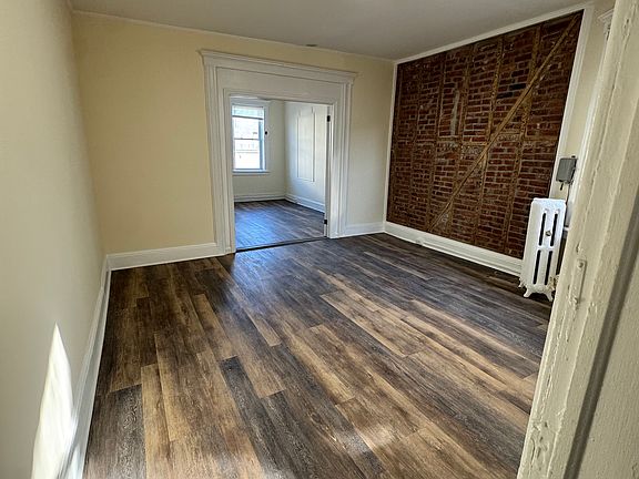 2nd image of 344 Bloomfield Ave #1