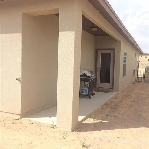 7008 Faxon Dr — Photo 11