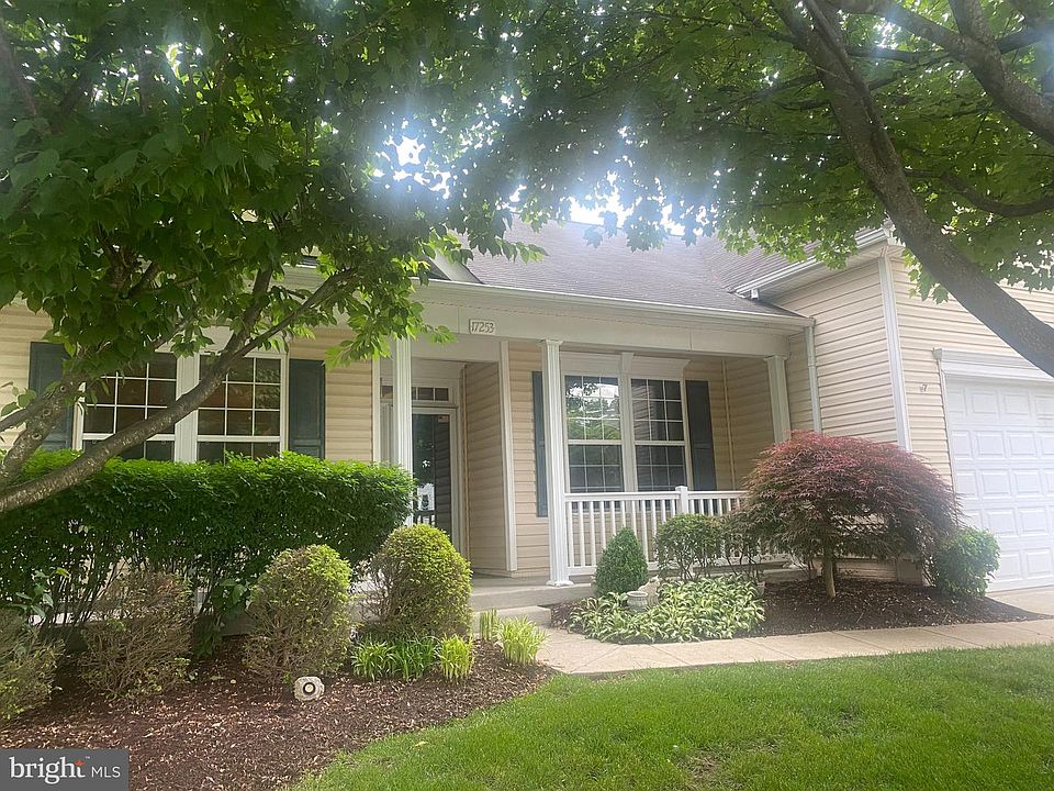 1st image of 17253 Four Seasons Dr