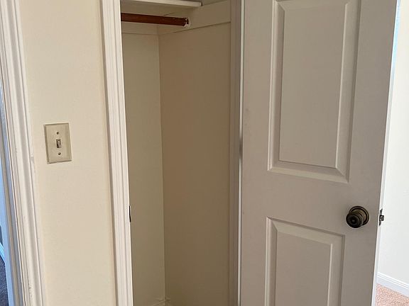4th image of 2603 33rd Ave #101