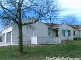 2502 Clayton Blvd, Champaign, IL 61822