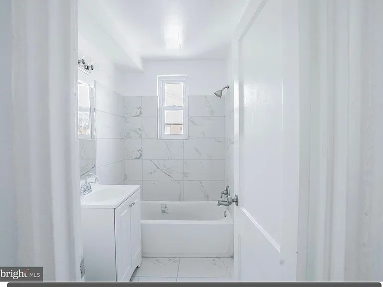 32 Varnum St NE #2 — Photo 7