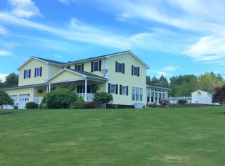 190 Lake Shore Dr, Montrose, PA 18801